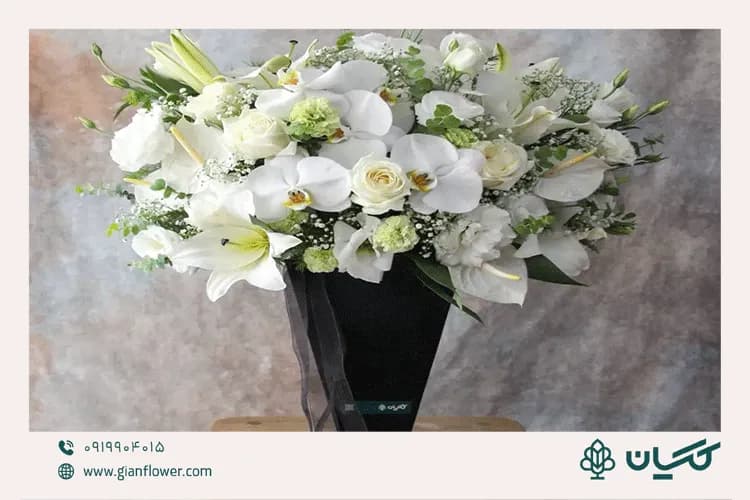باکس روچیار جزو بهترین مدل گل برای مراسم ختم و سر خاک